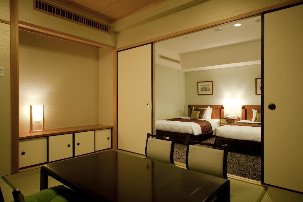 Takakura Hotel Fukuoka Exterior foto