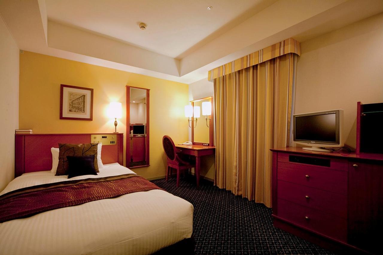 Takakura Hotel Fukuoka Zimmer foto